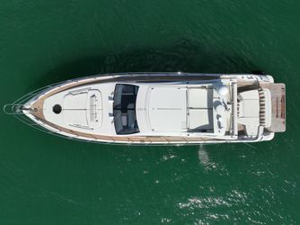 62' Azimut 2010