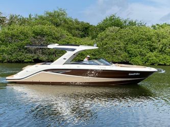 31' Sea Ray 2017