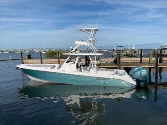 Everglades 365 CC