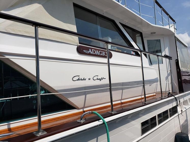 Adagio Yacht Photos Pics 