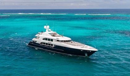 157' Trinity Yachts 2005