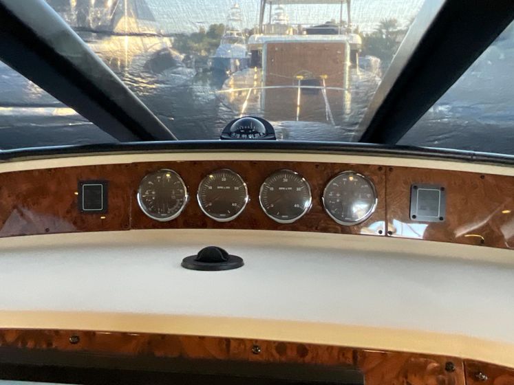  Yacht Photos Pics LOWER HELM GUAGES