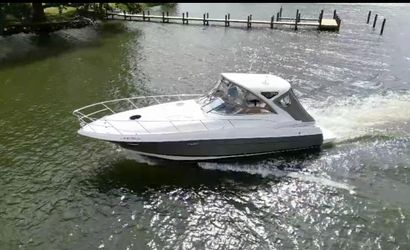 38' Regal 2010