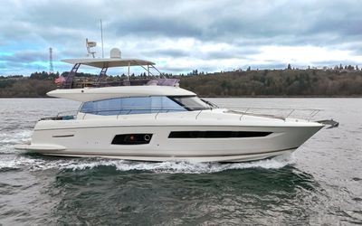 56' Prestige 2017
