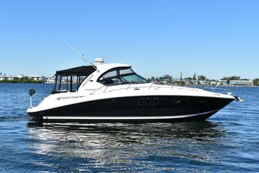 39' Sea Ray 2010