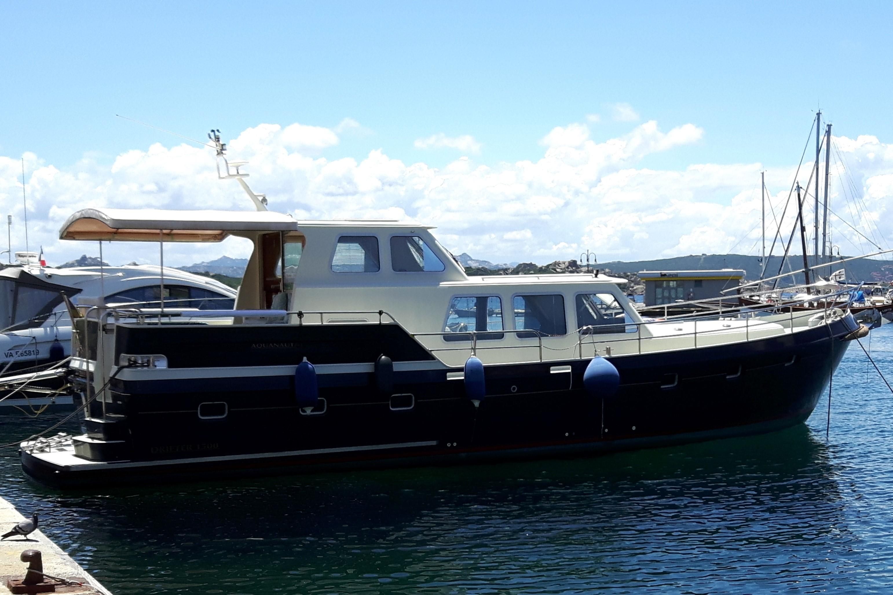 aquanaut motor yachts for sale