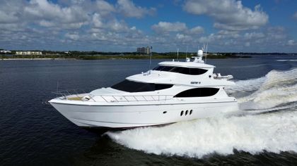80' Hatteras 2006 Yacht For Sale