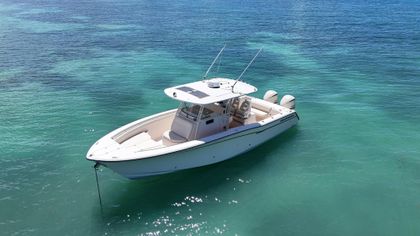 33' Grady-white 2010