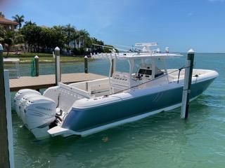 40' Intrepid 2019