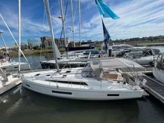 40' Beneteau 2023