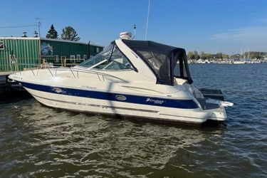 34' Cruisers Yachts 2005