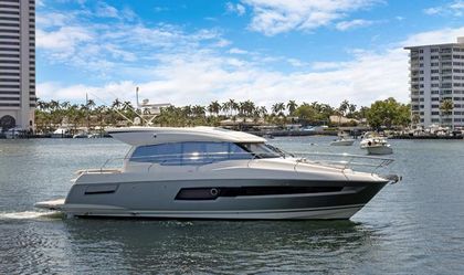 46' Prestige 2020