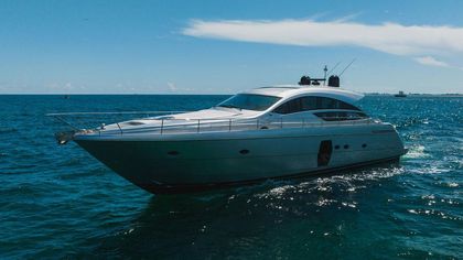 64' Pershing 2011