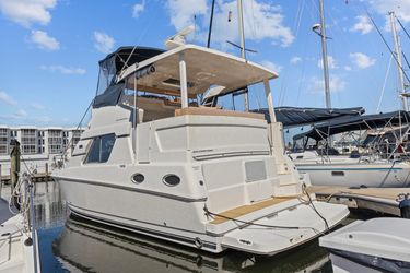 39' Silverton 2000