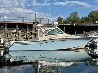 33' Grady-white 2017