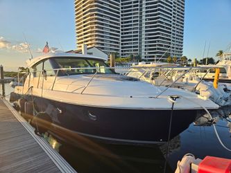 40' Tiara Yachts 2022