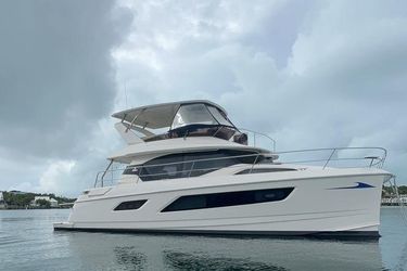 44' Aquila 2018