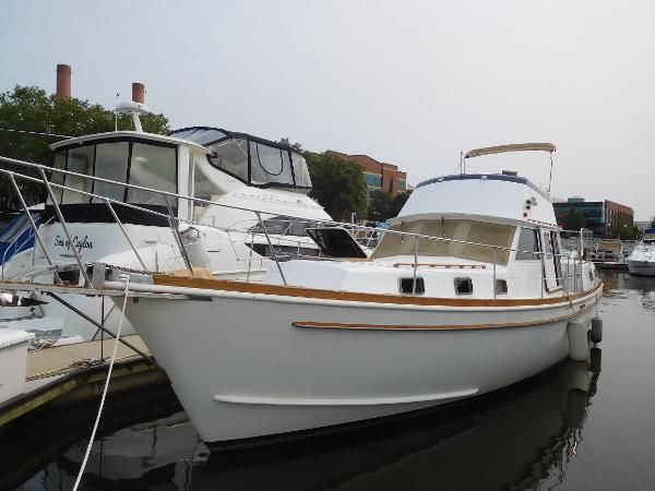 1993 silverton 34 motor yacht