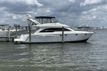 41' Meridian 2005 Yacht For Sale