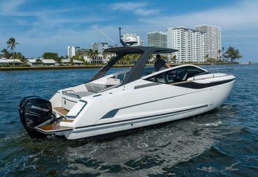 33' Fairline 2022