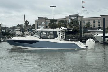 36' Boston Whaler 2025