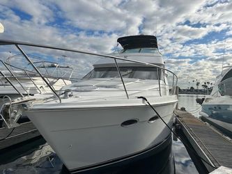 53' Carver 1999 Yacht For Sale