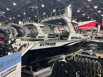 Extreme Boats 745 Game King