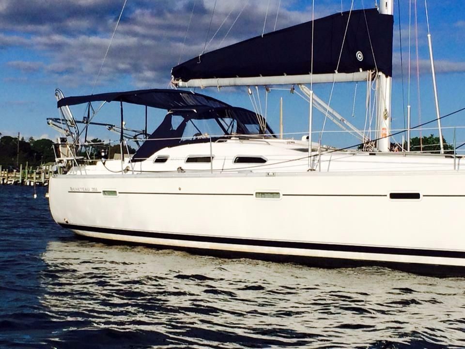 2002 Beneteau 393 Cruiser for sale - YachtWorld