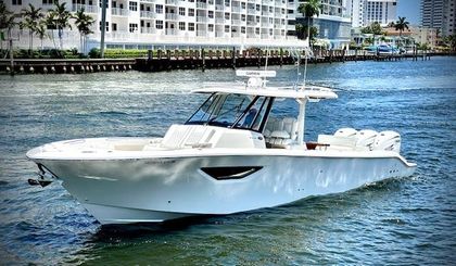 37' Pursuit 2022