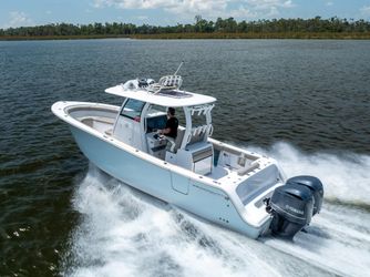 30' Sportsman 2021