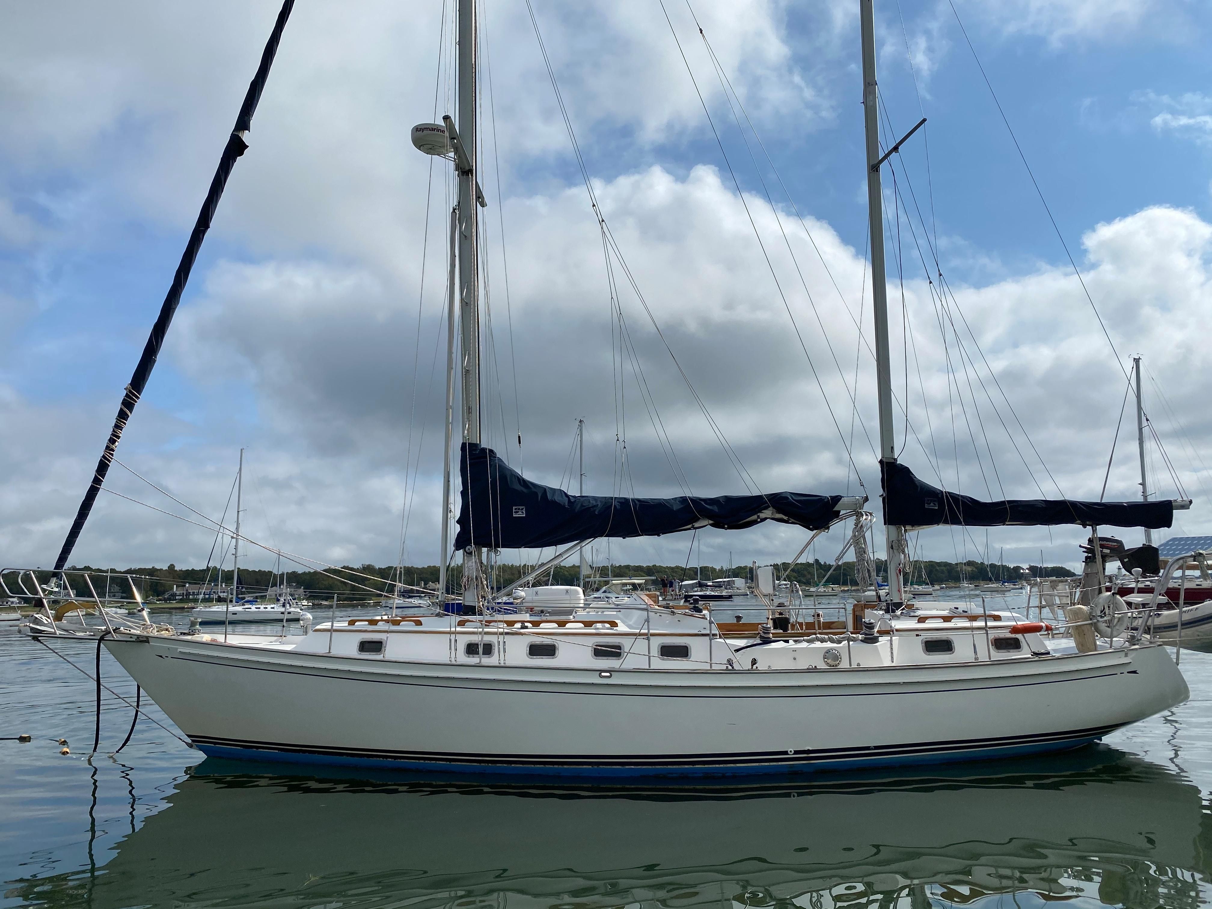 brewer 44 sailboat review