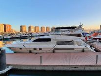 Fairline Squadron 56