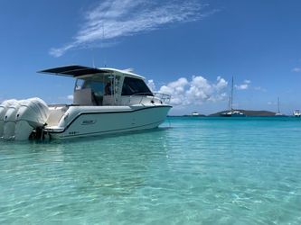 34' Boston Whaler 2015