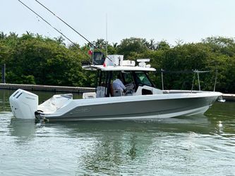 36' Boston Whaler 2023