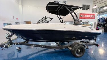Bayliner VR4 BOWRIDER