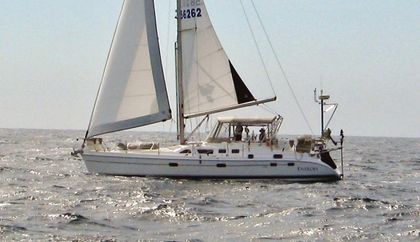 45' Hunter 2003 Yacht For Sale