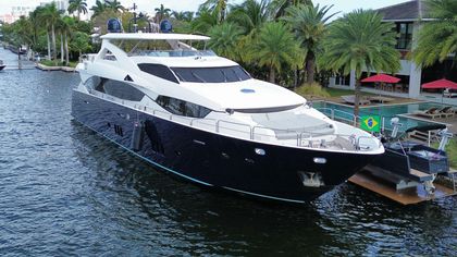 112' Sunseeker 2012