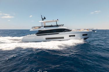 62' Azimut 2025