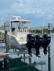 34' Cobia 2016 Yacht For Sale