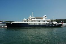 Custom Luxury Expedition Yacht