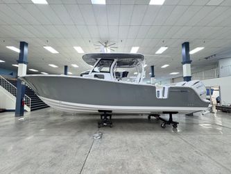 30' Sportsman 2025