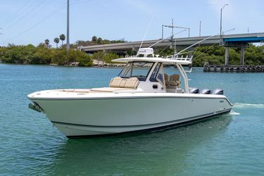 36' Pursuit 2018