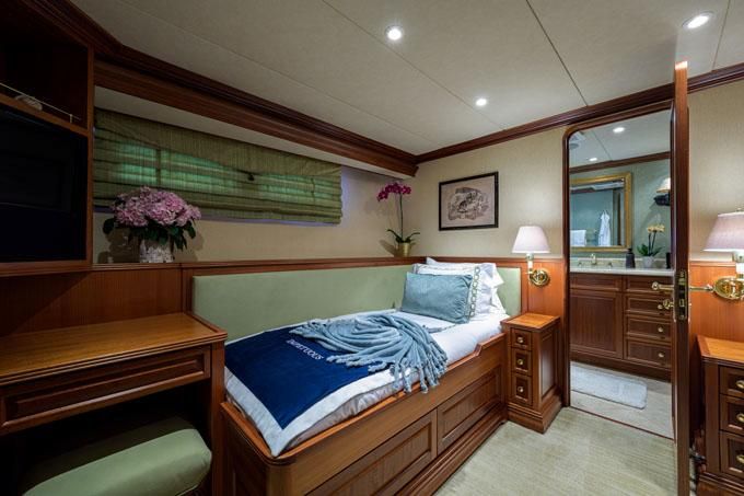 Impetuous Yacht Photos Pics Forward Port Guest Cabin