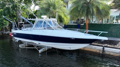 34' Intrepid 2005