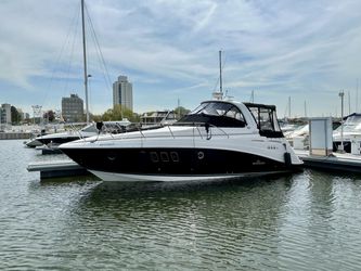 36' Rinker 2009