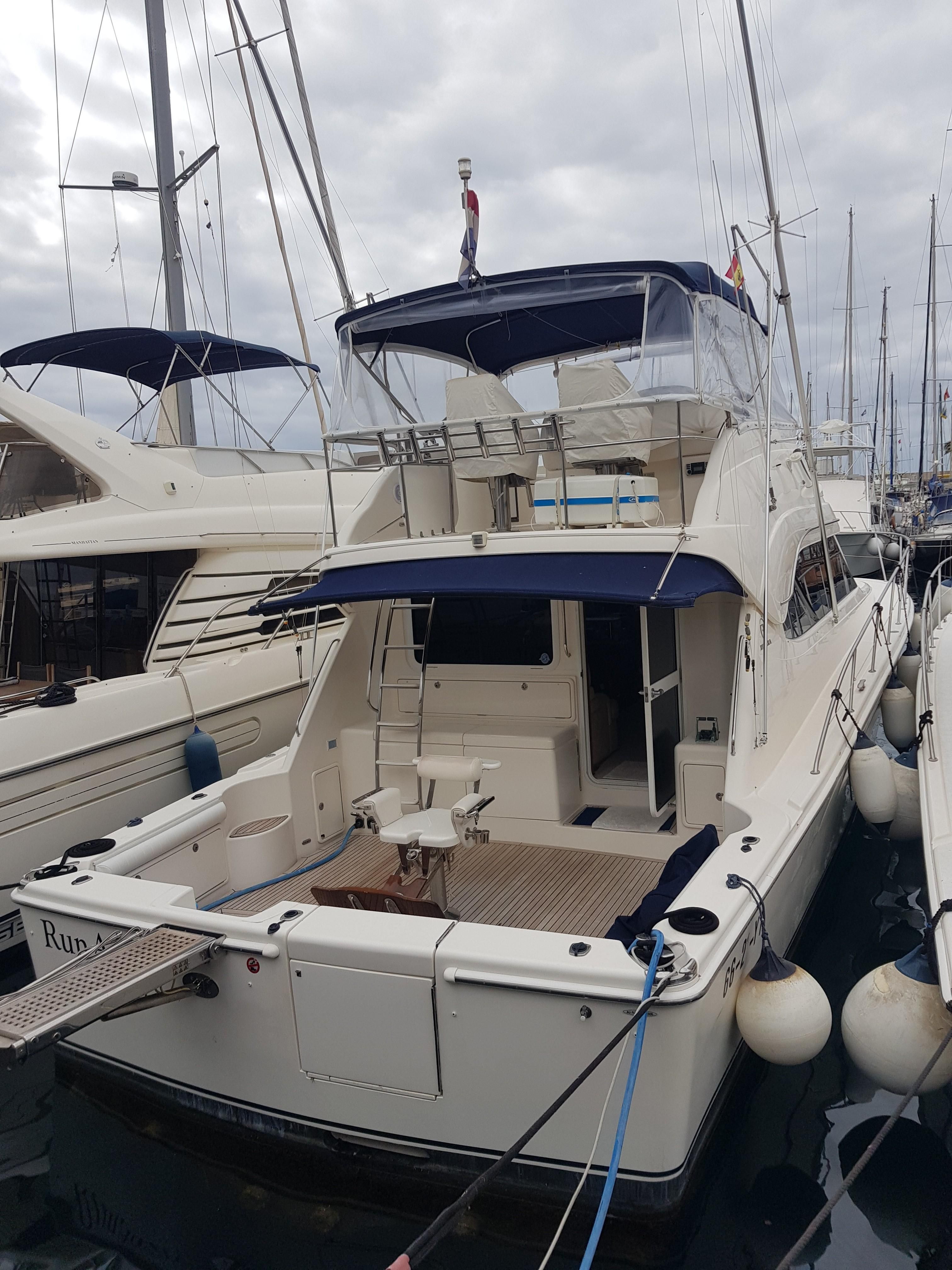 47 riviera sport yacht