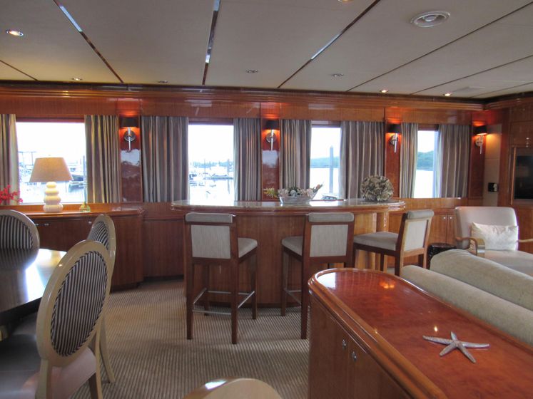 Tuff Ship Yacht Photos Pics Salon to Stbd