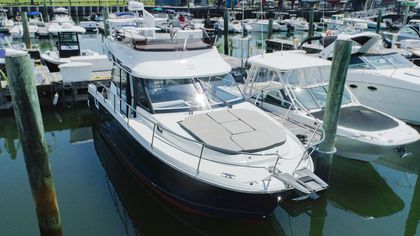 34' Jeanneau 2021