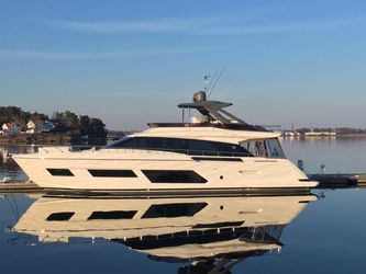67' Ferretti Yachts 2018