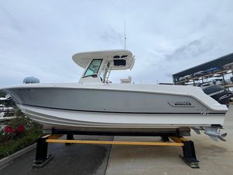 28' Boston Whaler 2020